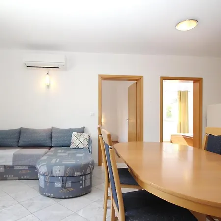 With A Parking Space Baska, Krk - 18794 Apartment Baska (Krk)