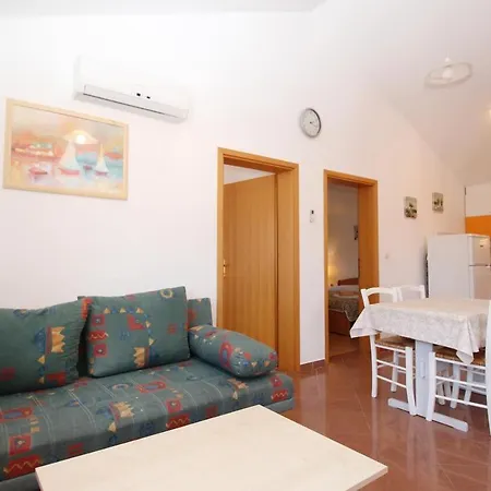 With Parking Space Baska, Krk - 18794 Apartmán